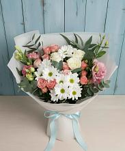 Букет цветов из:  Розы, Лизиантусы и Хризантемы в Заплавской