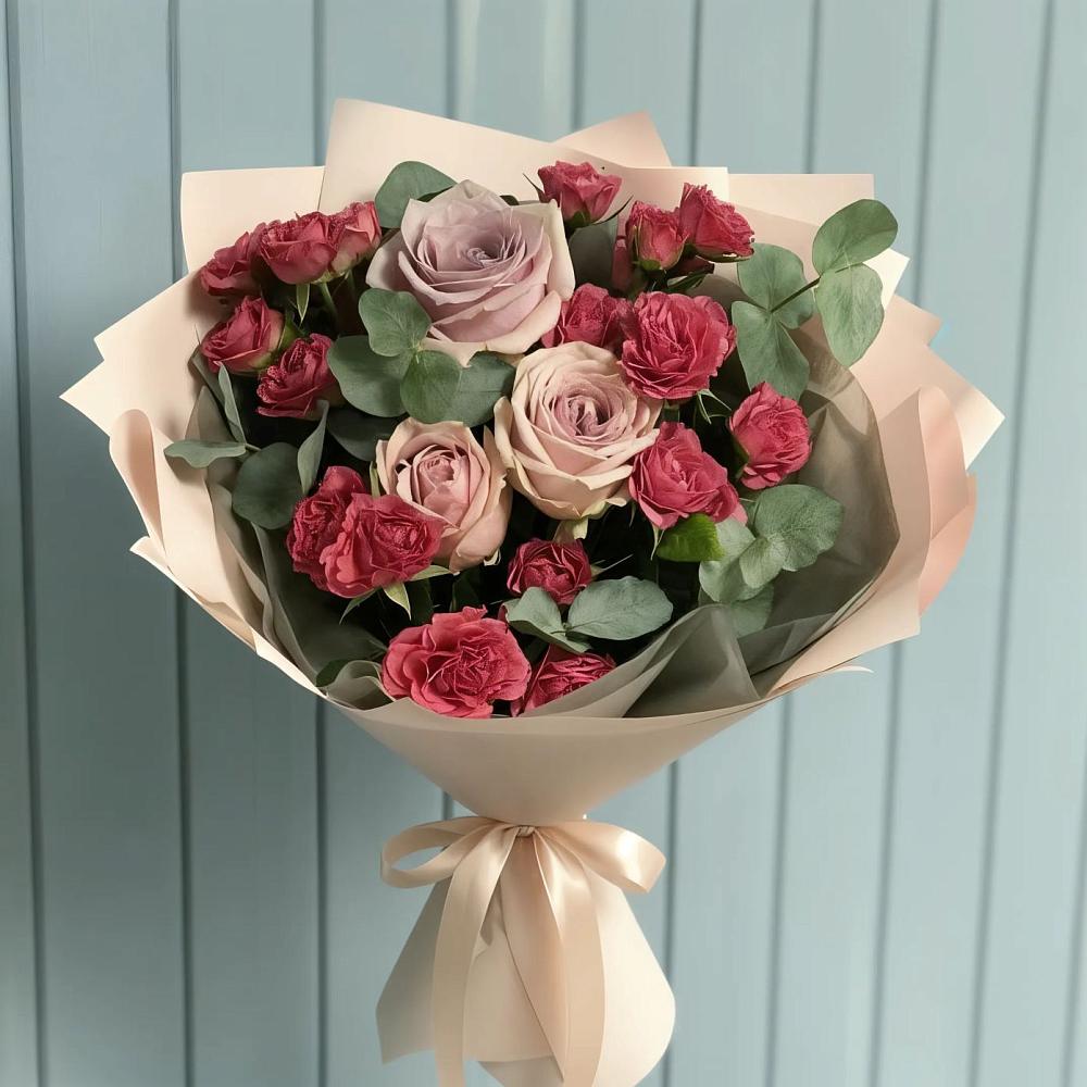 Букет цветов из: Гвоздики и Розы в Заплавской