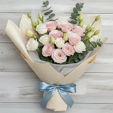 Букет цветов из:  Лизиантусы в Заплавской