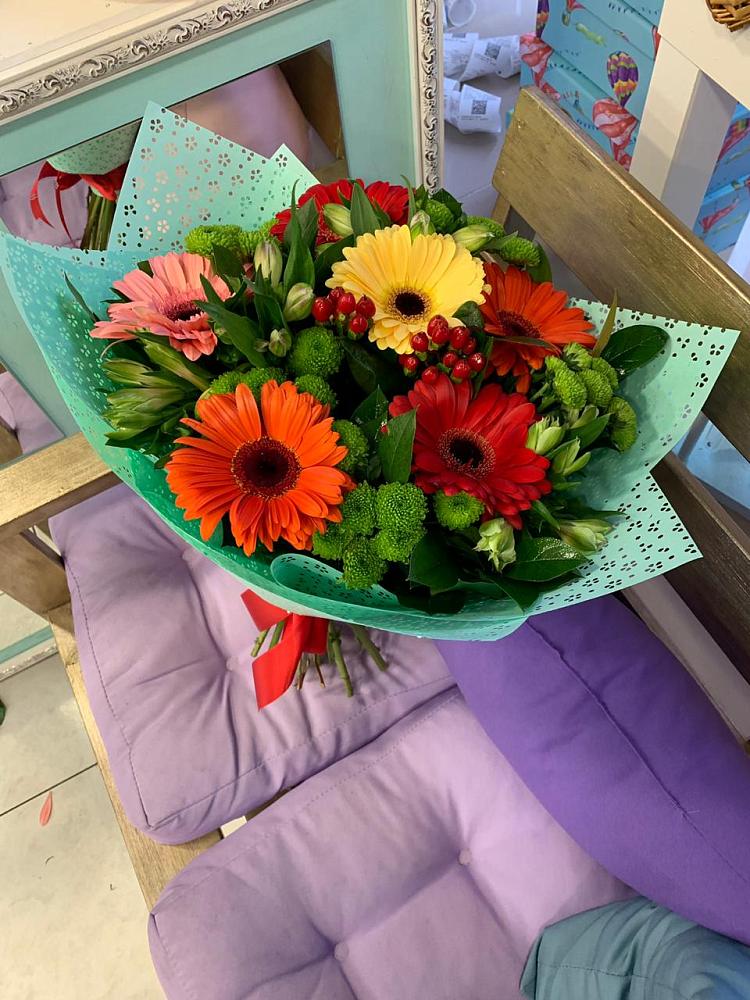 Букет цветов из: Герберы, Хризантемы и Альстромерии в Заплавской