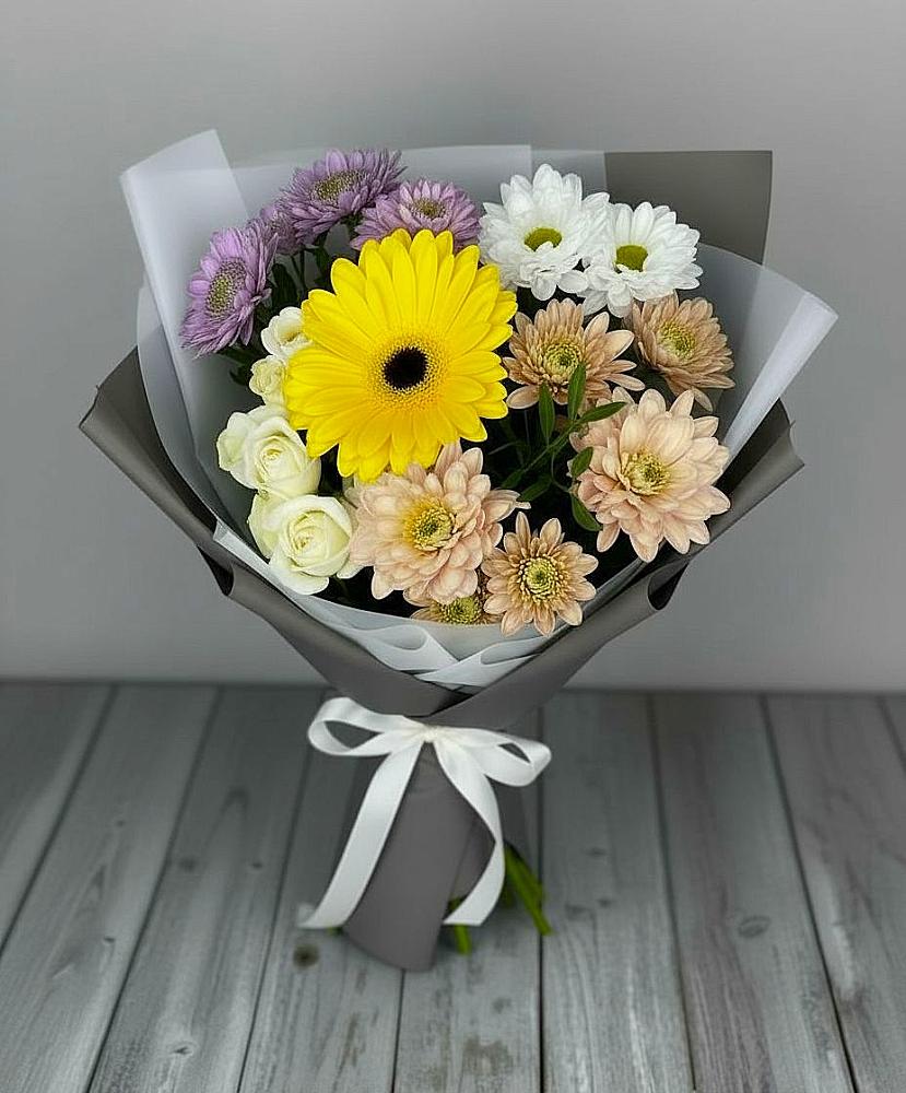 Букет цветов из: Розы, Герберы и Хризантемы в Заплавской