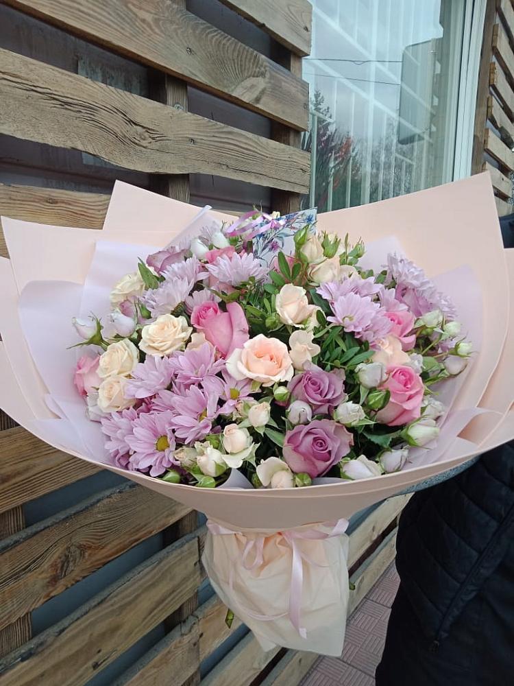 Букет цветов из: Розы и Хризантемы в Заплавской