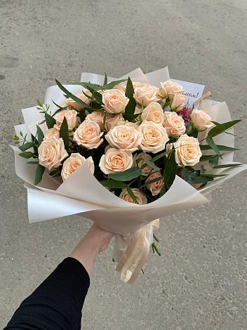 Букет Кремовые розы Латте в Заплавской