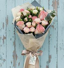 Букет цветов из:  Розы #REPLACE_PRED# Заплавской