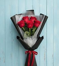 Букет цветов из:  Розы в Заплавской