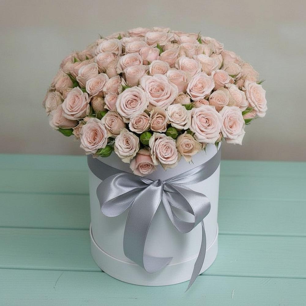 Цветочная композиция из Розы в шляпной коробке в Заплавской